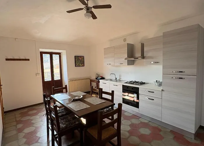 Casa Mornati 2 Apartment *